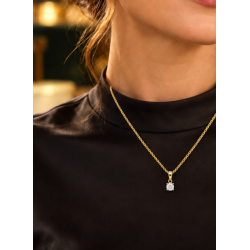 Pre Owned 18ct Diamond Pendant and Chain ZC111